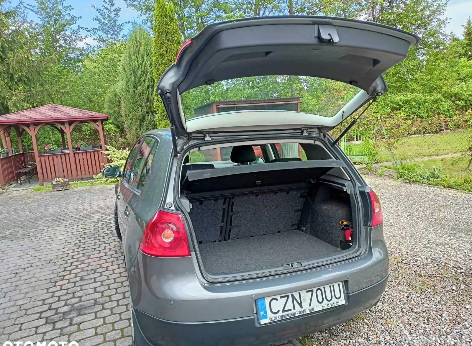 Volkswagen Golf cena 16000 przebieg: 143000, rok produkcji 2007 z Żnin małe 92